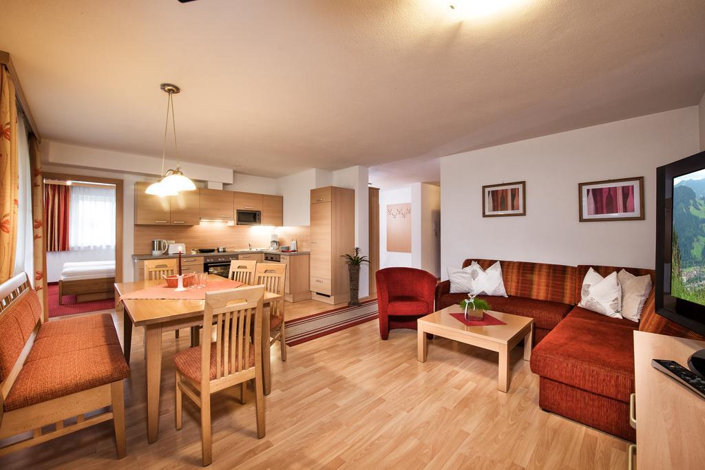 Appartements Salzburgerhof Flachau Zimmer foto